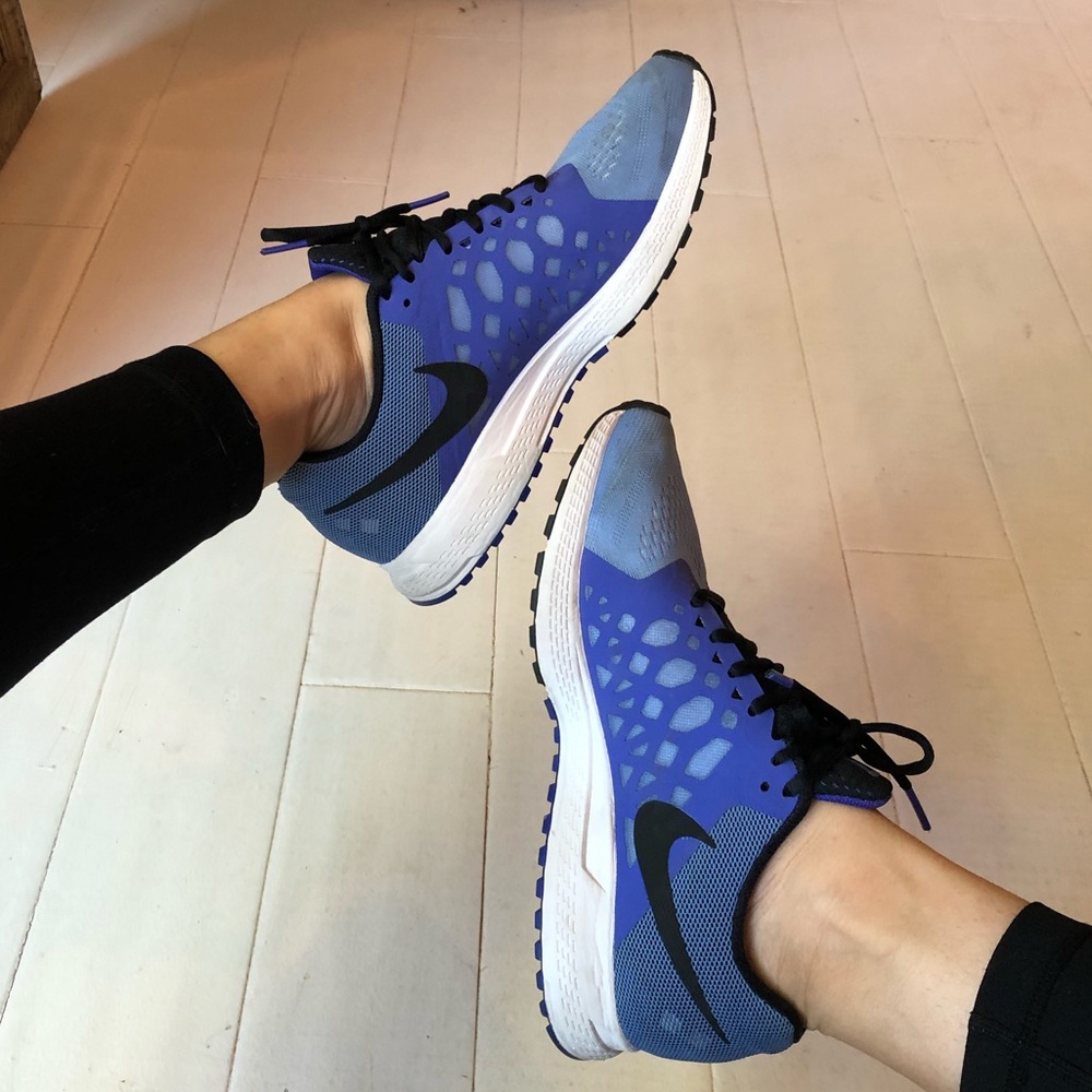 Nike — Pegasus 31 running shoe size 8